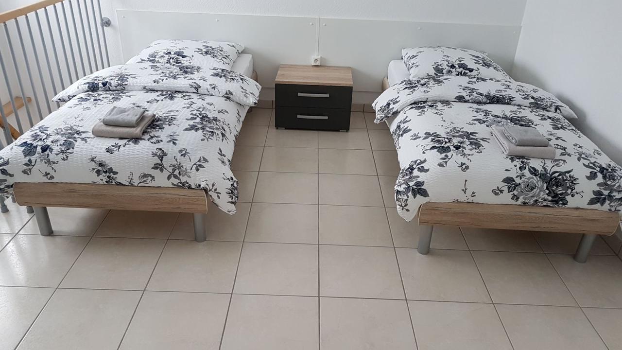 Studios Near Lycee Jean Mermoz Saint-Louis  Dış mekan fotoğraf