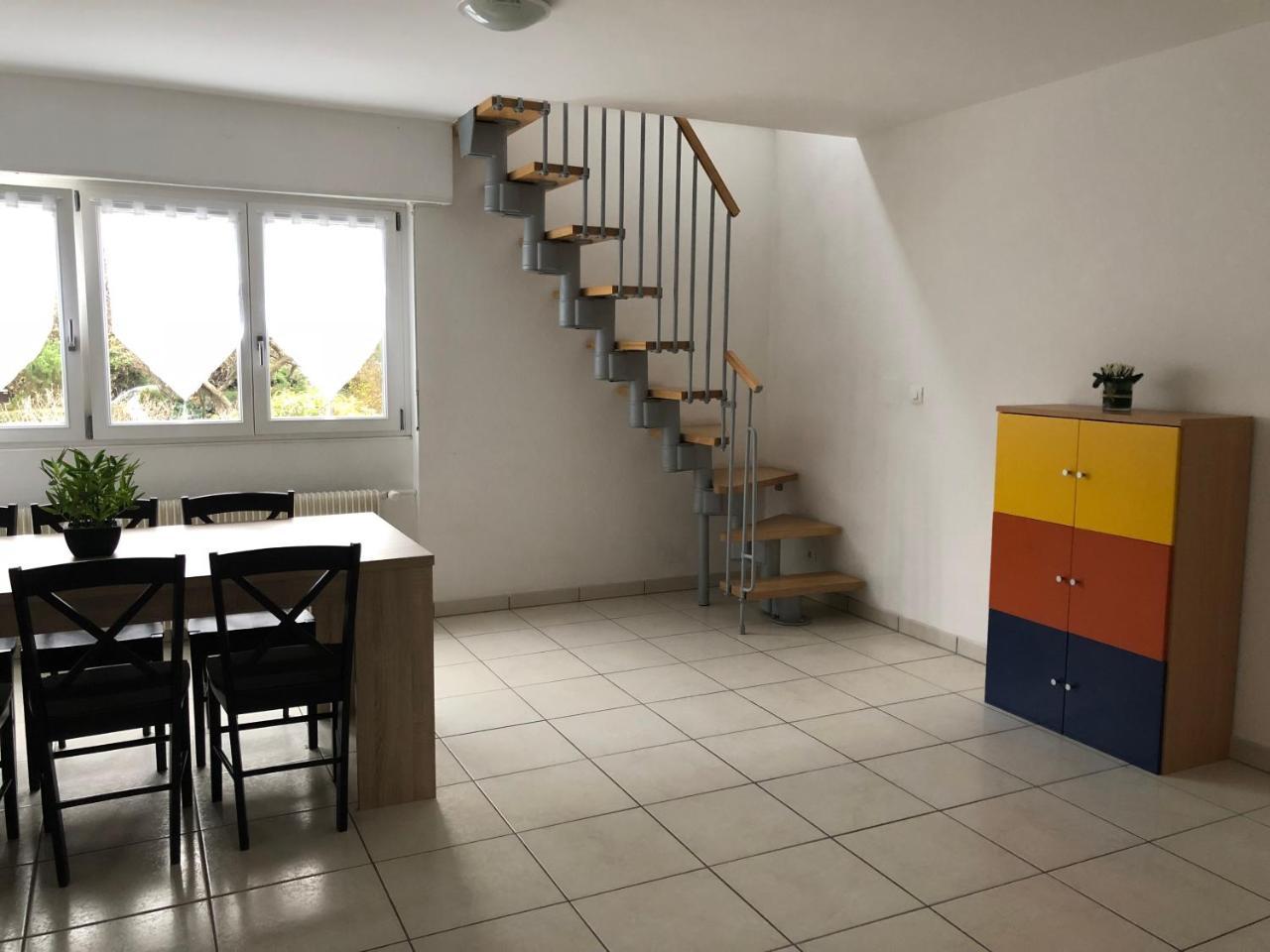 Studios Near Lycee Jean Mermoz Saint-Louis  Dış mekan fotoğraf